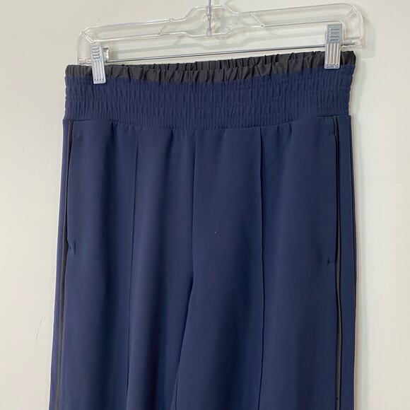 Athleta Women's Metropolis Wide Leg Pants Navy Black 2 Petite Track Travel - Picture 3 of 10